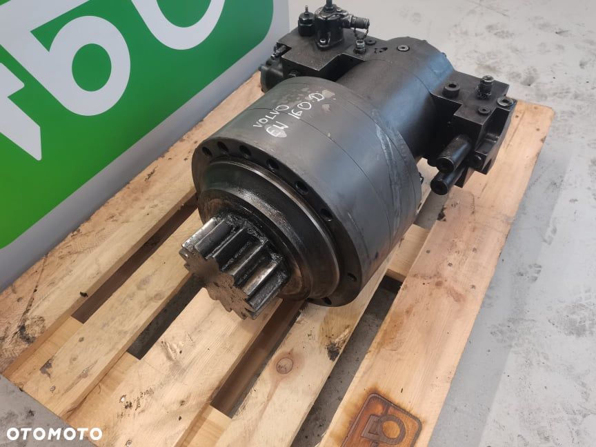 Reduktor obrotu Volvo EW 160B {Linde GS2000-02 2509} - 2