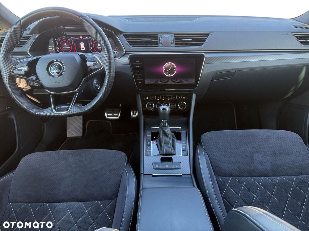 Skoda Superb 2.0 TSI Sportline DSG - 17