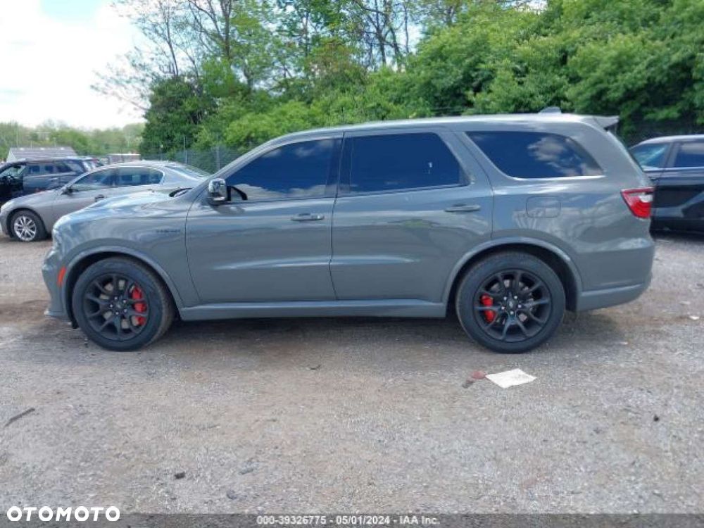 Dodge Durango - 8