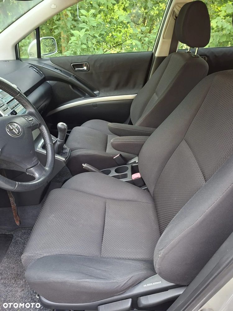 Toyota Corolla Verso 1.8 Prestige + 7os - 11