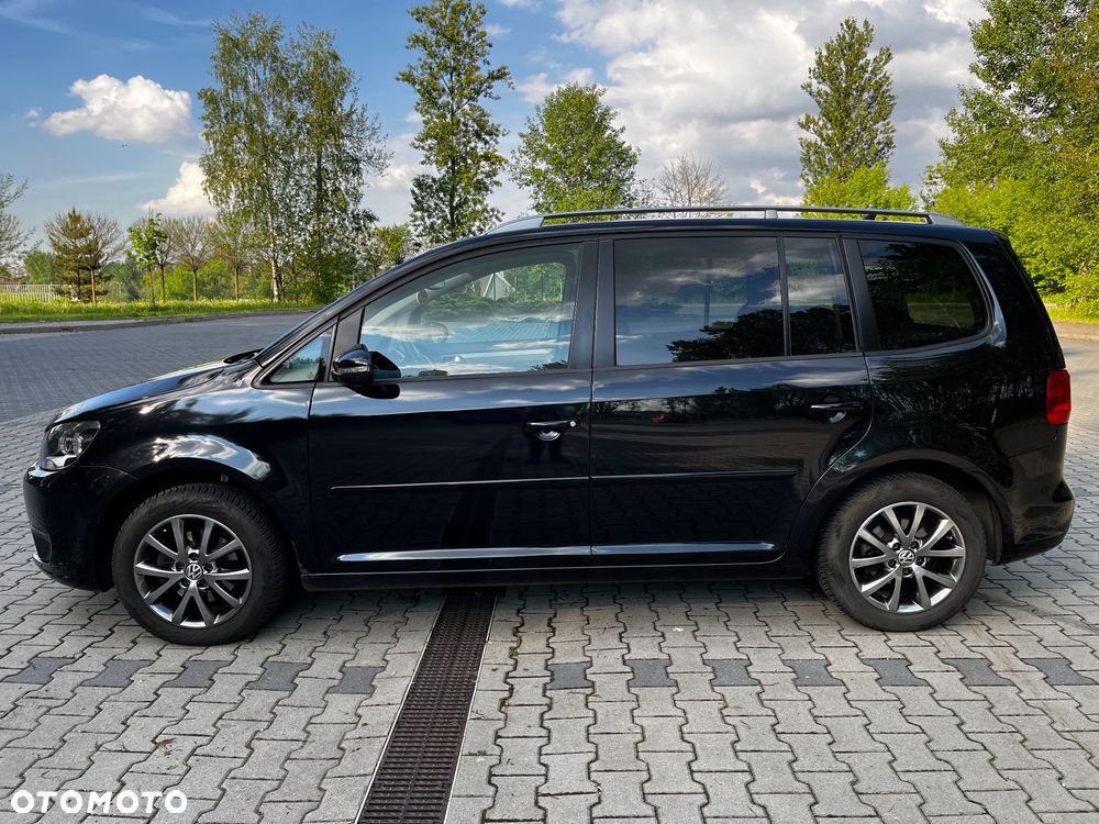 Volkswagen Touran 1.6 TDI DPF BlueMotion Technology Comfortline - 8