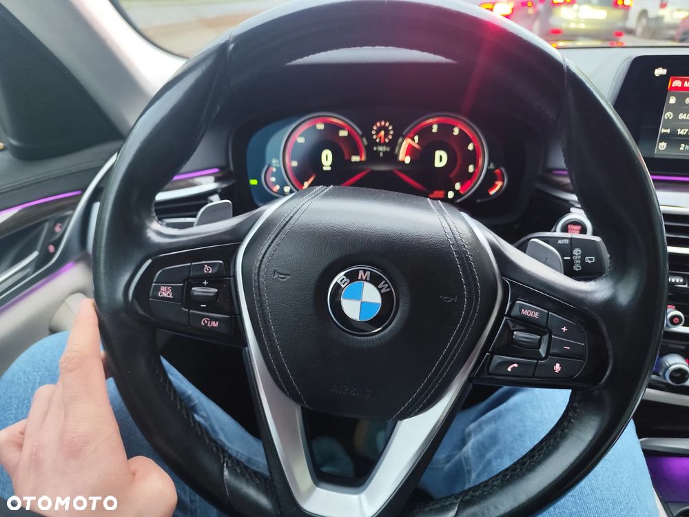 BMW Seria 5 520d Luxury Line - 21