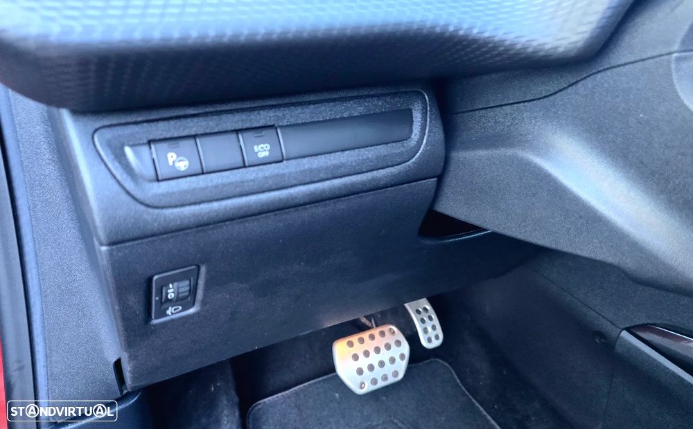 Peugeot 2008 PureTech 110 Stop&Start EAT6 Crossway - 11