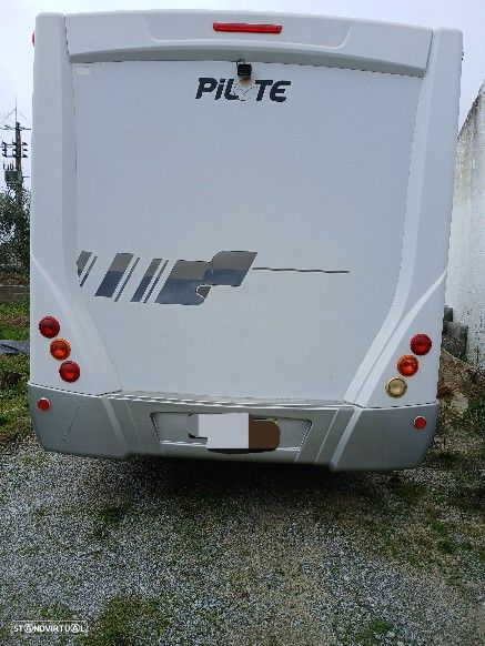 Pilote Reference - 4