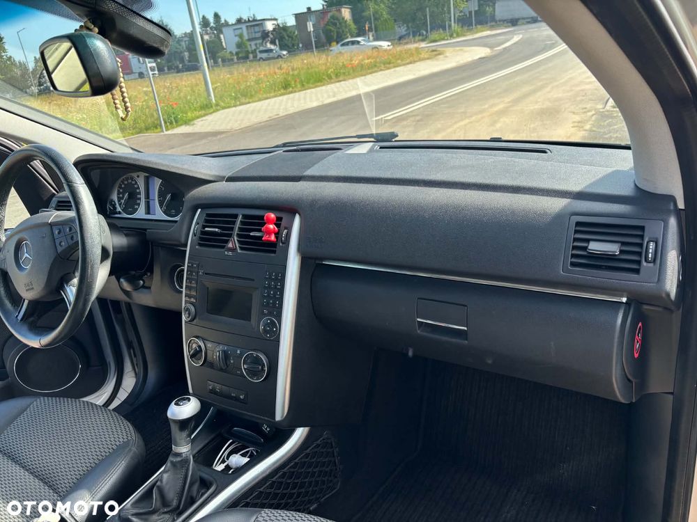 Mercedes-Benz Klasa B 160 BlueEFFICIENCY SPORT EDITION - 8