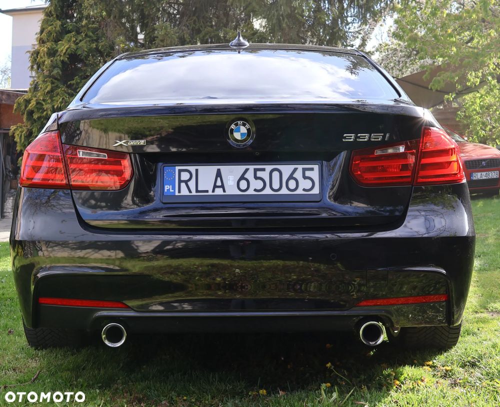 BMW Seria 3 335i xDrive M Sport - 9