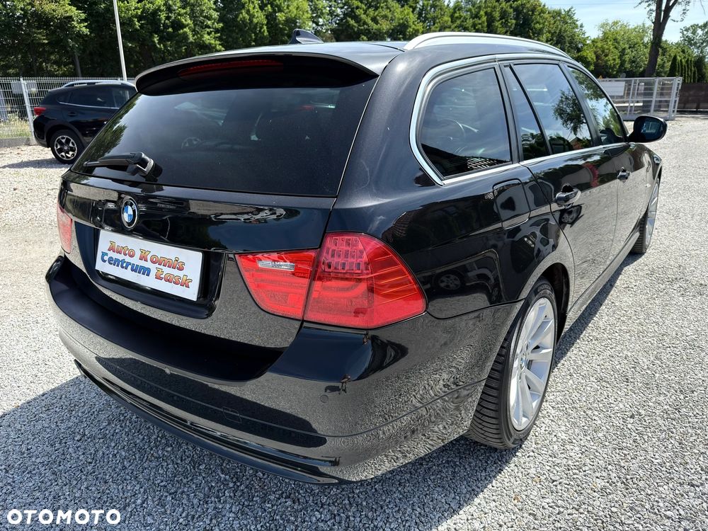 BMW Seria 3 320d xDrive DPF Edition Lifestyle - 8