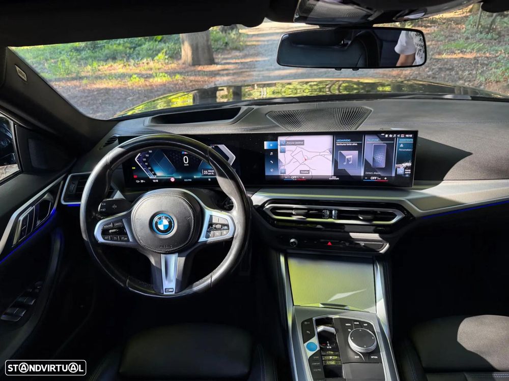 BMW i4 eDrive40 Desportiva M - 25
