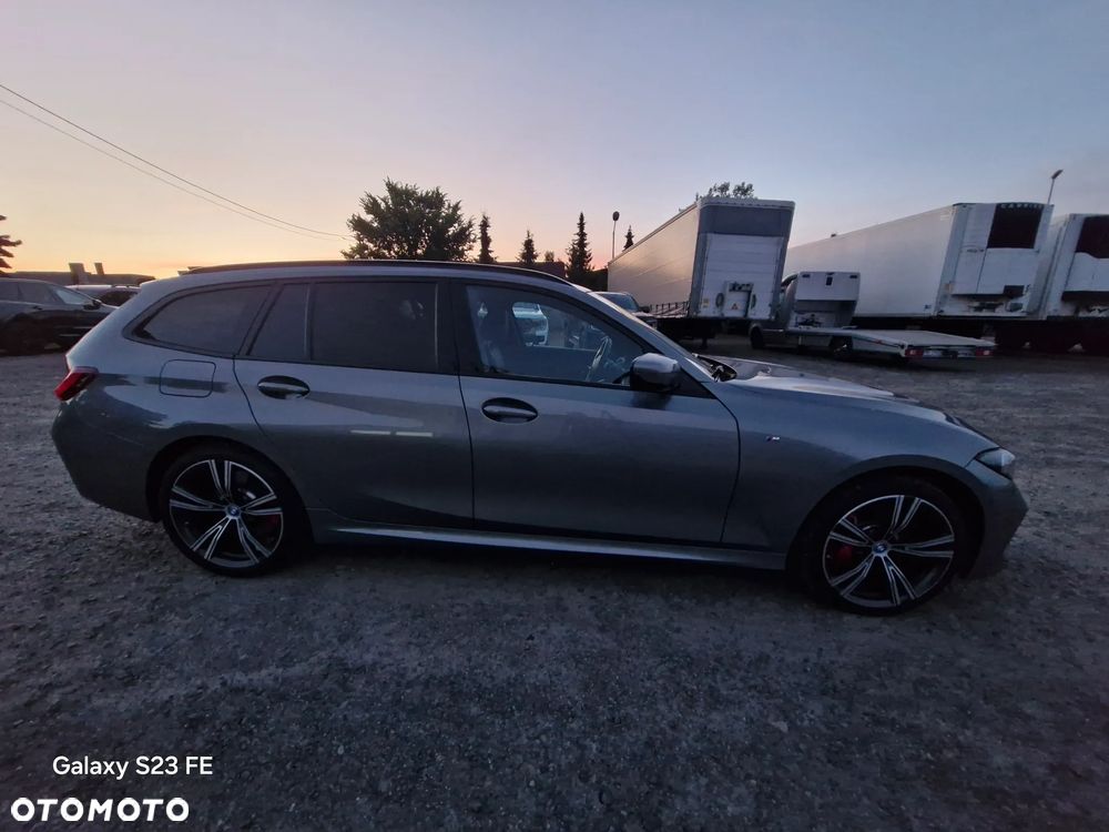 BMW Seria 3 320e xDrive M Sport - 5