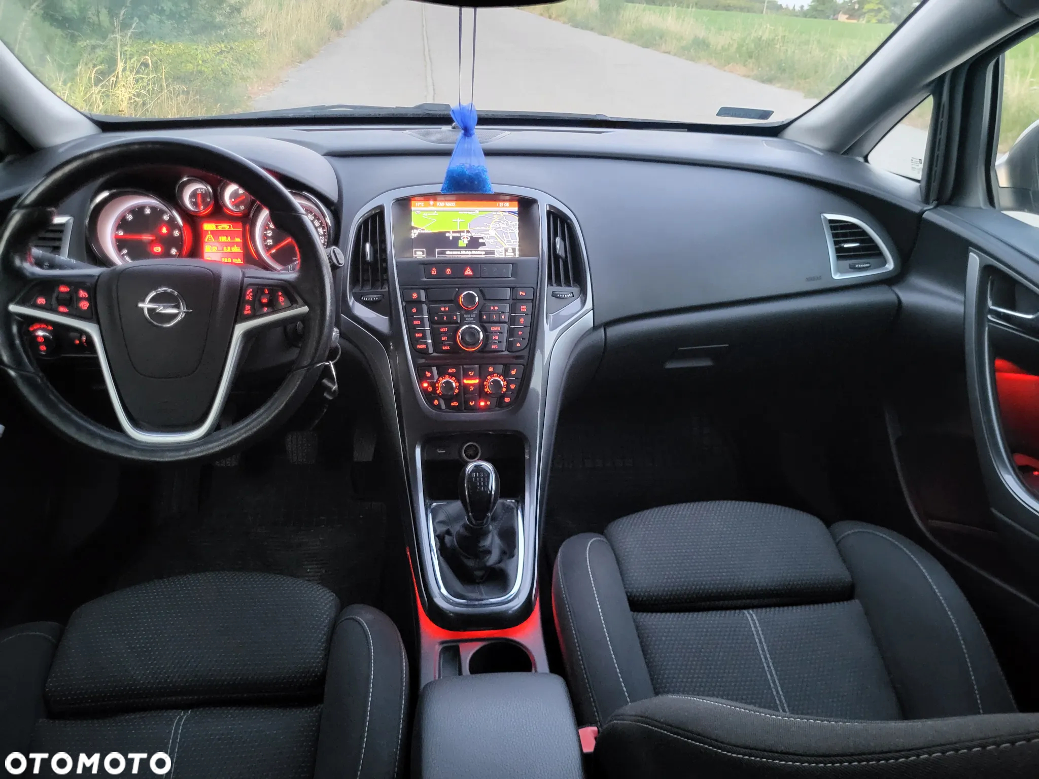 Opel Astra 1.7 CDTI DPF Sports Tourer Exklusiv - 8