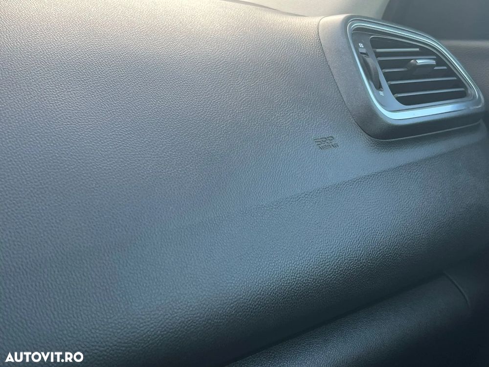 Renault Kadjar BLUE dCi 4X4 Intens - 32