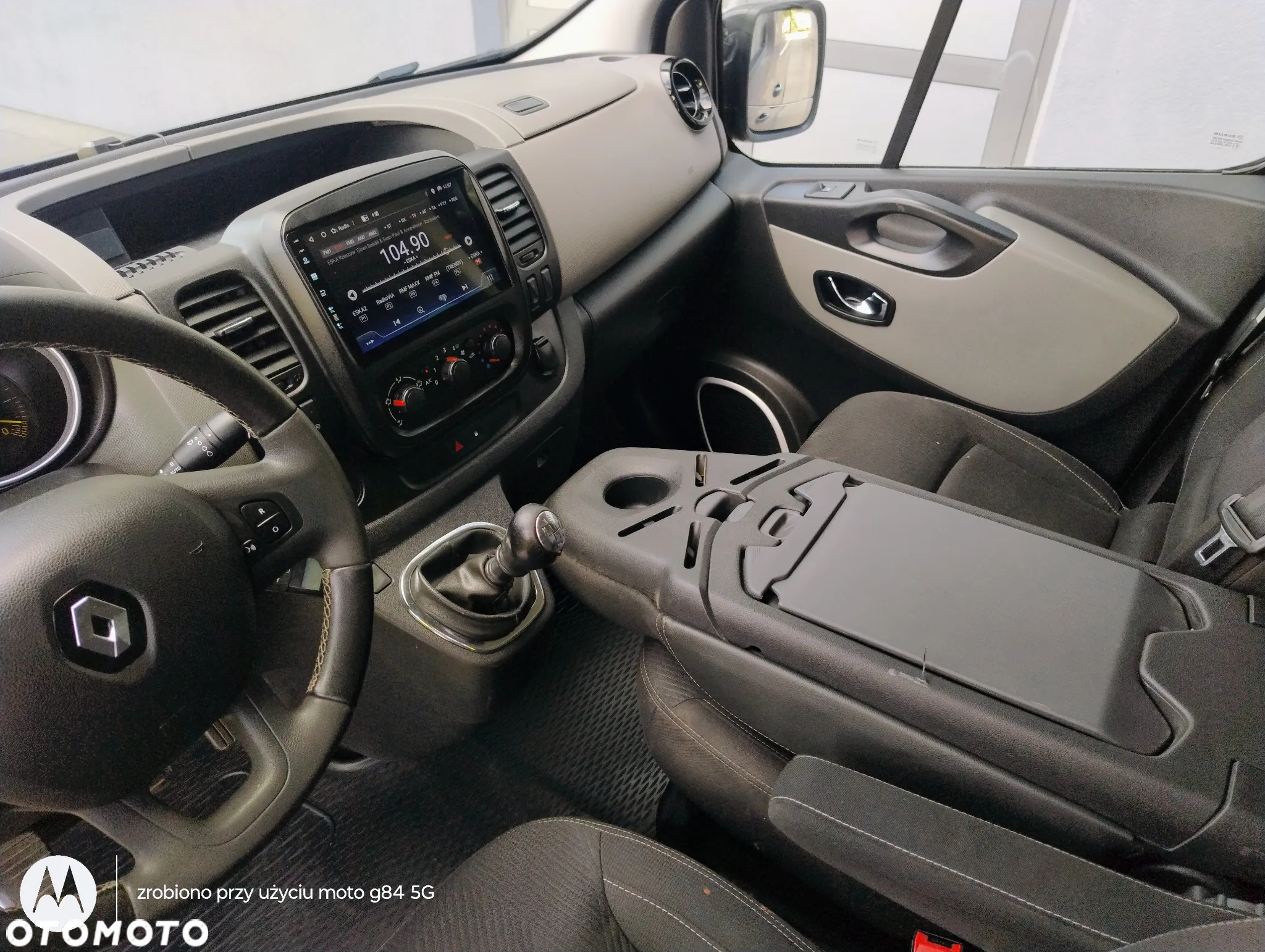 Renault TRAFIC 1.6 DCI (145KM) LONG (L2H1) STAN IDEALNY FULL OPCJA KLIMA NAWIGACJA TEMPOMAT WEBASTO 100% BEZWYPADKOWY NIE MA RDZY ! ! ! - 14