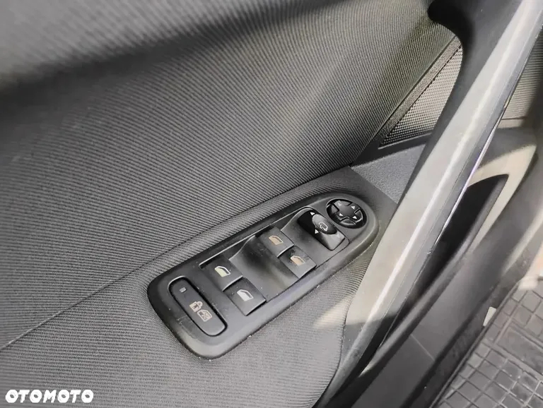 Peugeot 508 HDi FAP 160 Allure - 10
