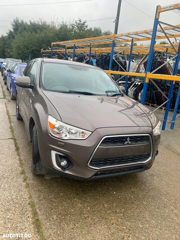 Dezmembrez / Dezmembrari / Piese / Accesorii Mitsubishi asx 4 1.8d 2011 - 2