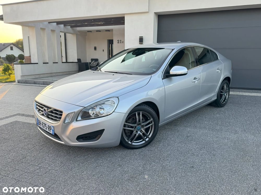 Volvo S60 D3 Geartronic Summum - 10