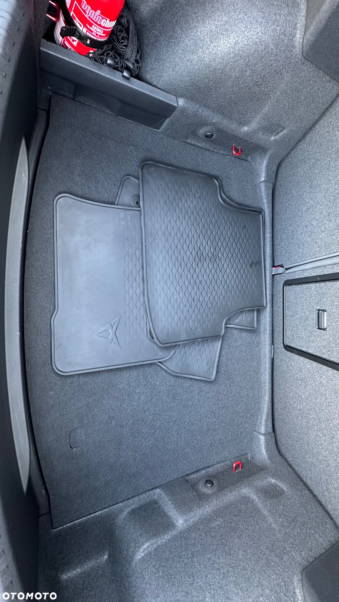 Cupra Leon 2.0 TSI DSG VZ - 26