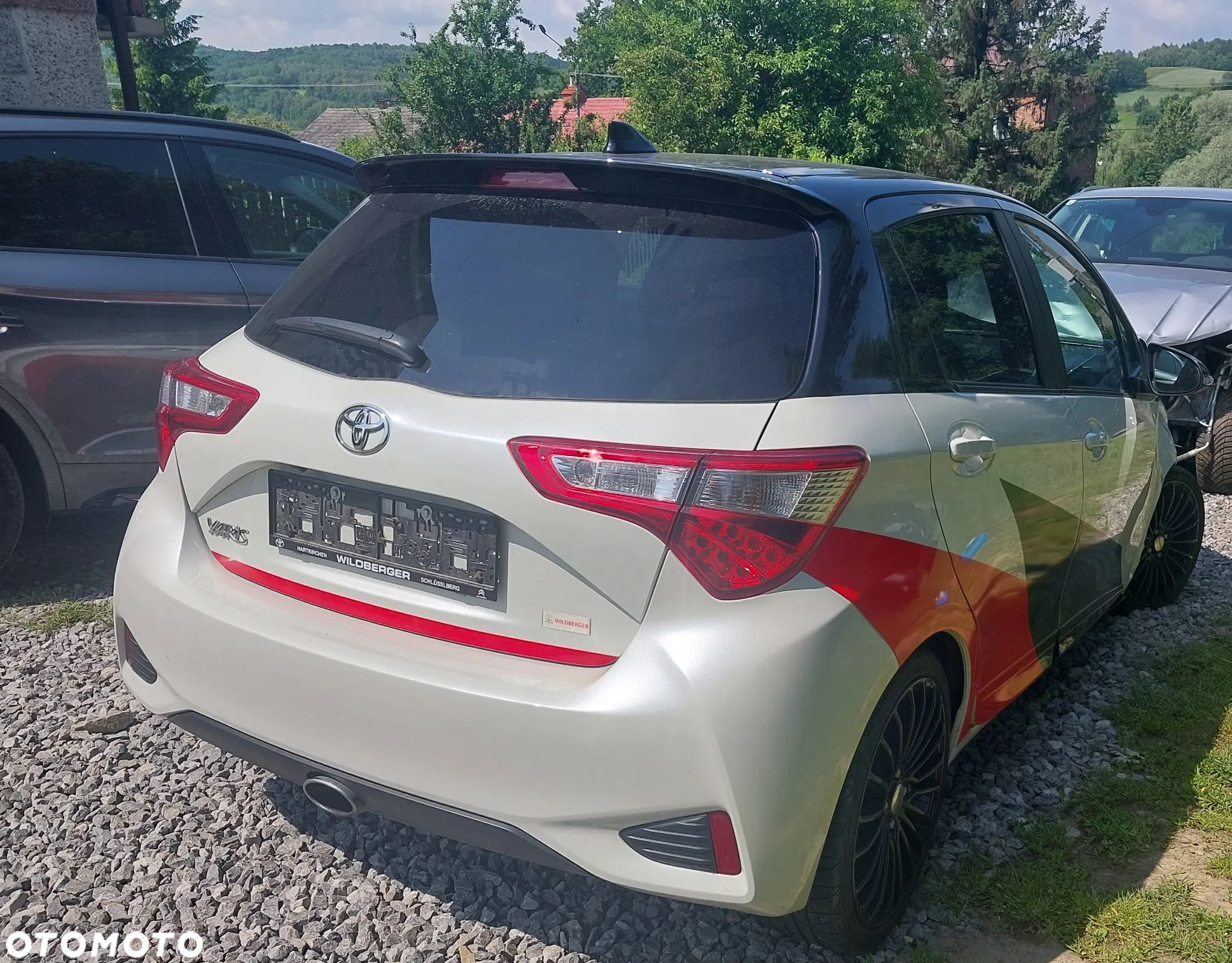 Toyota Yaris - 1