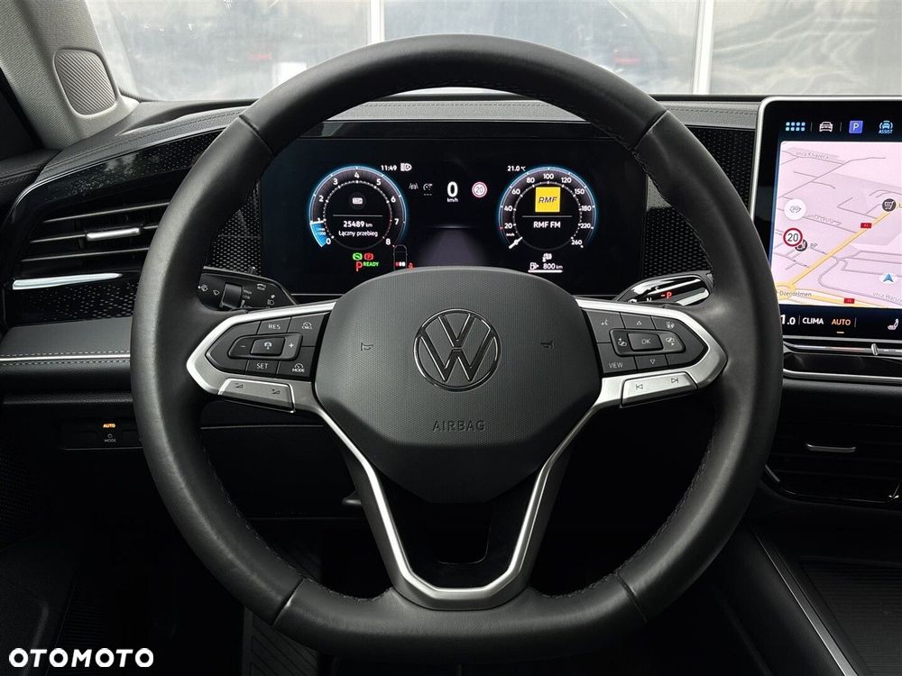 Volkswagen Passat - 15