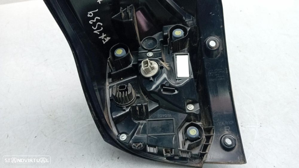 Farolim direito TOYOTA Yaris (_P21_, _PA1_, _PH1_) - 6