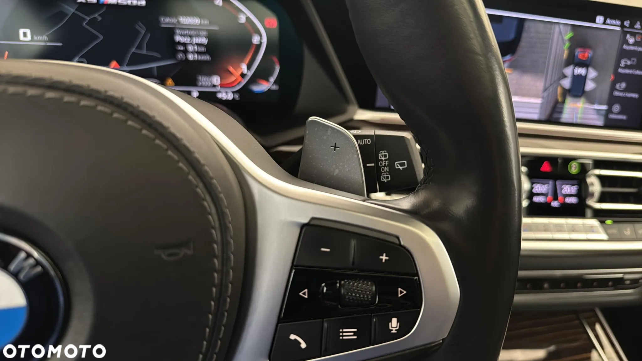 BMW X5 M M50d - 25