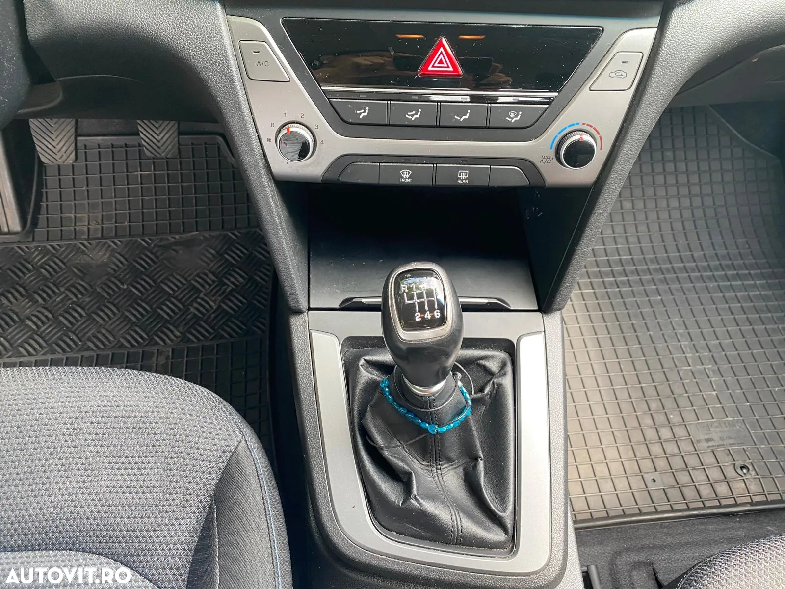 Hyundai Elantra 1.6 MPi Comfort - 18