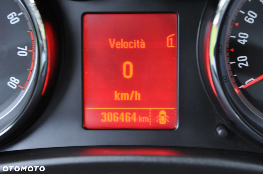 Opel Meriva 1.4 T Cosmo - 29