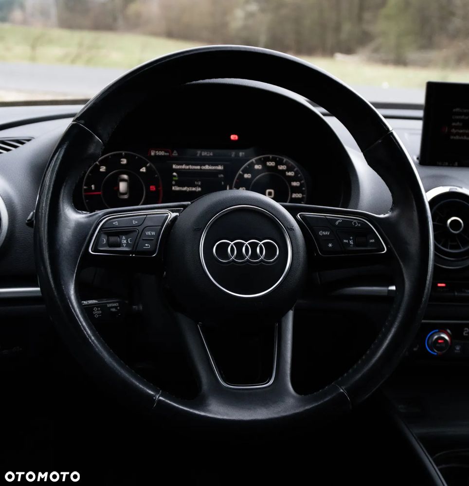 Audi A3 Sportback 2.0 TDI S line Sportpaket - 15