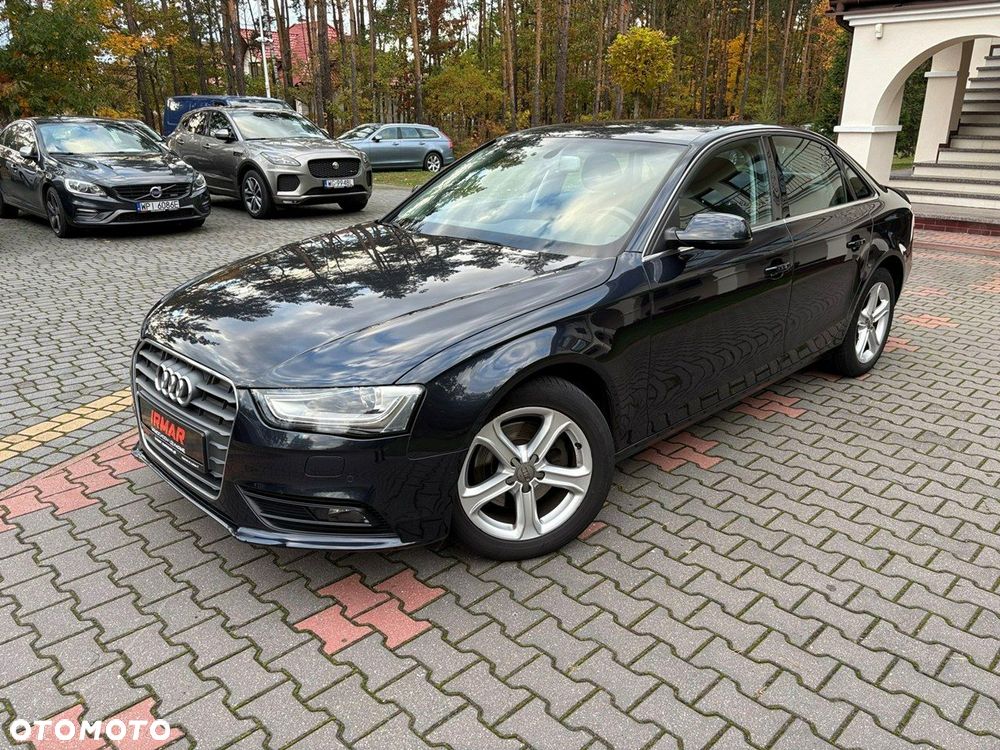 Audi A4 Limousine - 3