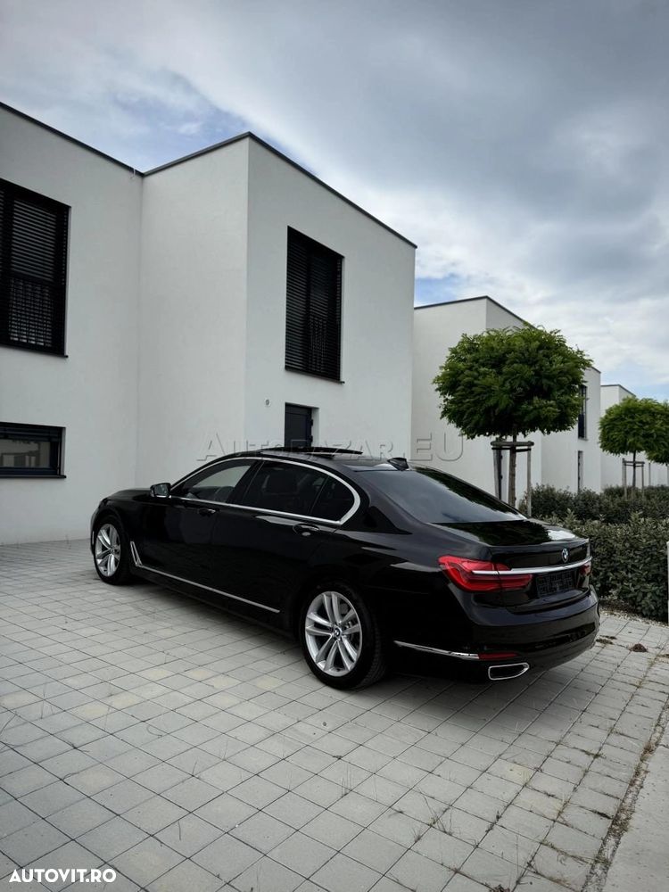 BMW Seria 7 - 16