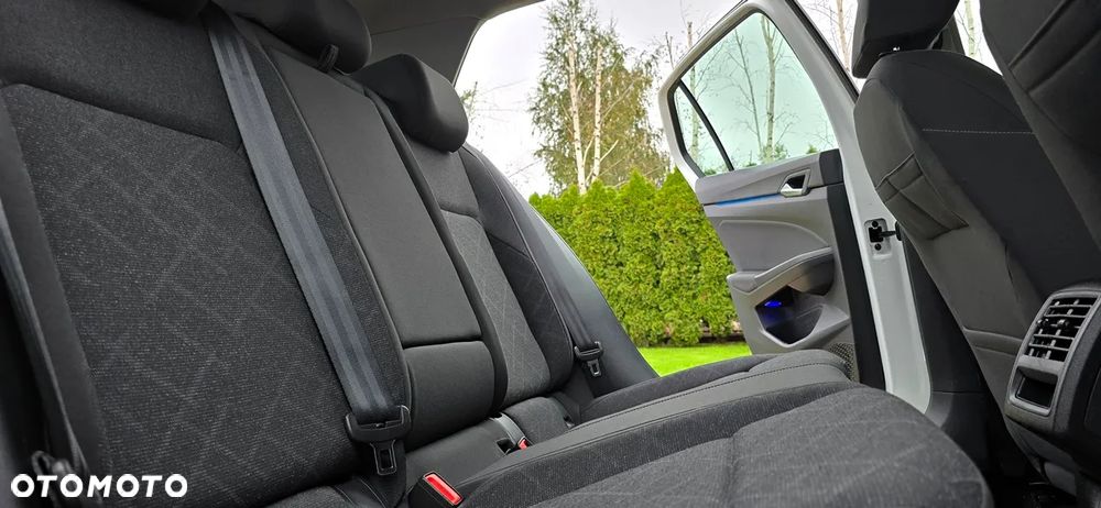 Volkswagen Golf 1.5 TSI ACT OPF Highline - 8