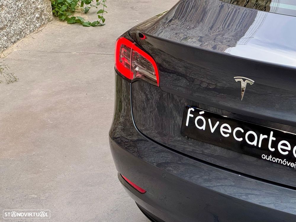 Tesla Model 3 Long Range AWD Dual Motor - 31