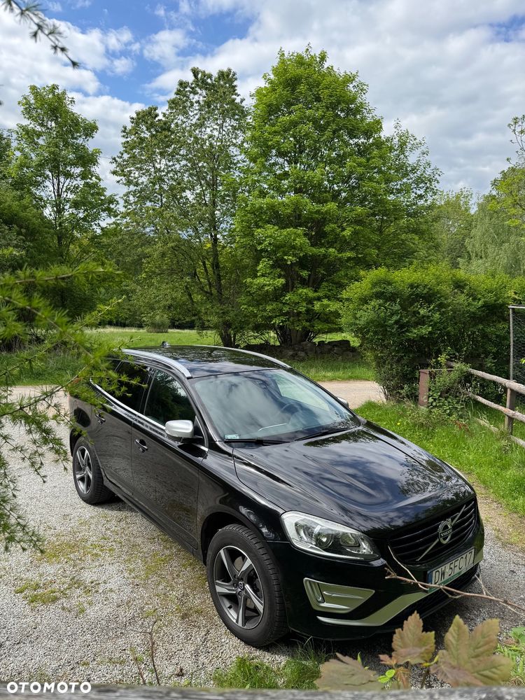Volvo XC 60 D4 AWD R-Design Momentum - 14