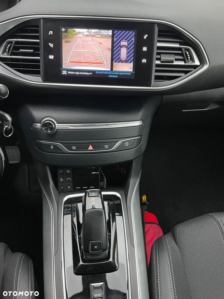 Peugeot 308 1.5 BlueHDi Active Pack Business S&S EAT8 - 11