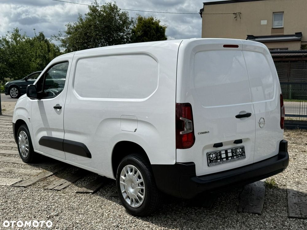 Opel Combo - 16