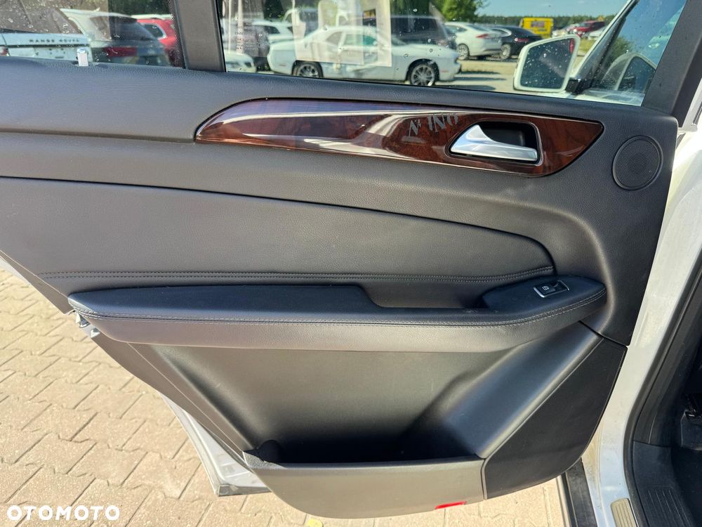 Mercedes-Benz GLS 450 4Matic 9G-TRONIC - 26