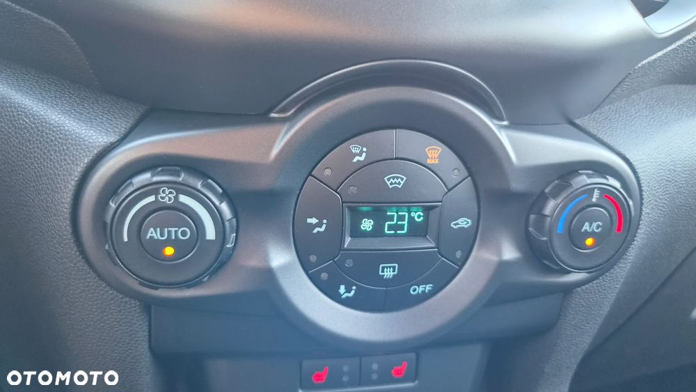 Ford EcoSport 1.0 EcoBoost TITANIUM - 17