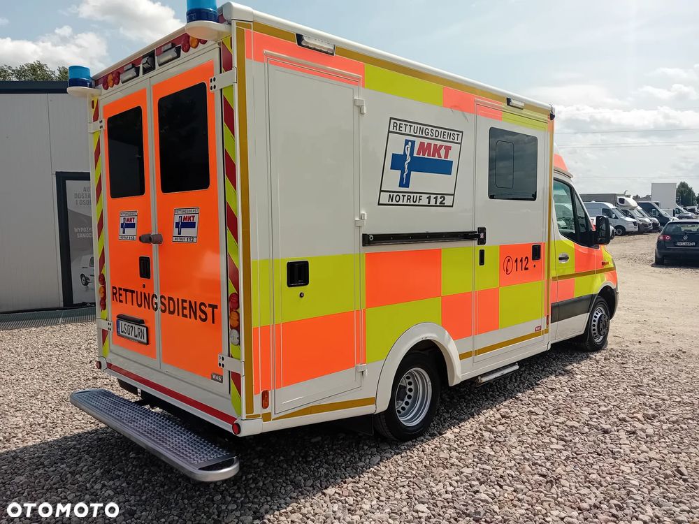 Mercedes-Benz Sprinter - 5