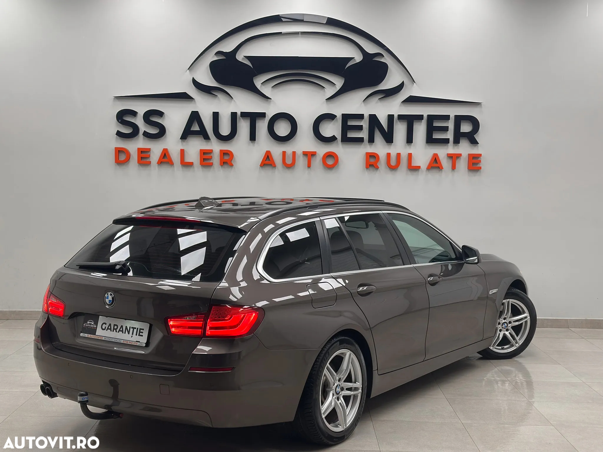 BMW Seria 5 520d Touring - 3