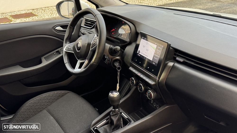 Renault Clio 1.5 Blue dCi Exclusive - 17