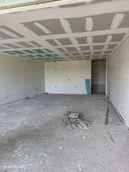 Apartamento T3 novo em condominio privado com piscina - Grande imagem: 4/8