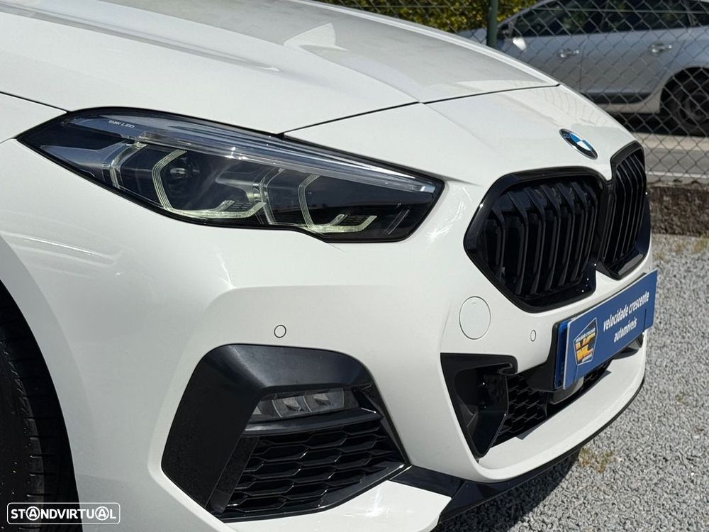 BMW 218 Gran Coupé i Pack Desportivo M - 8