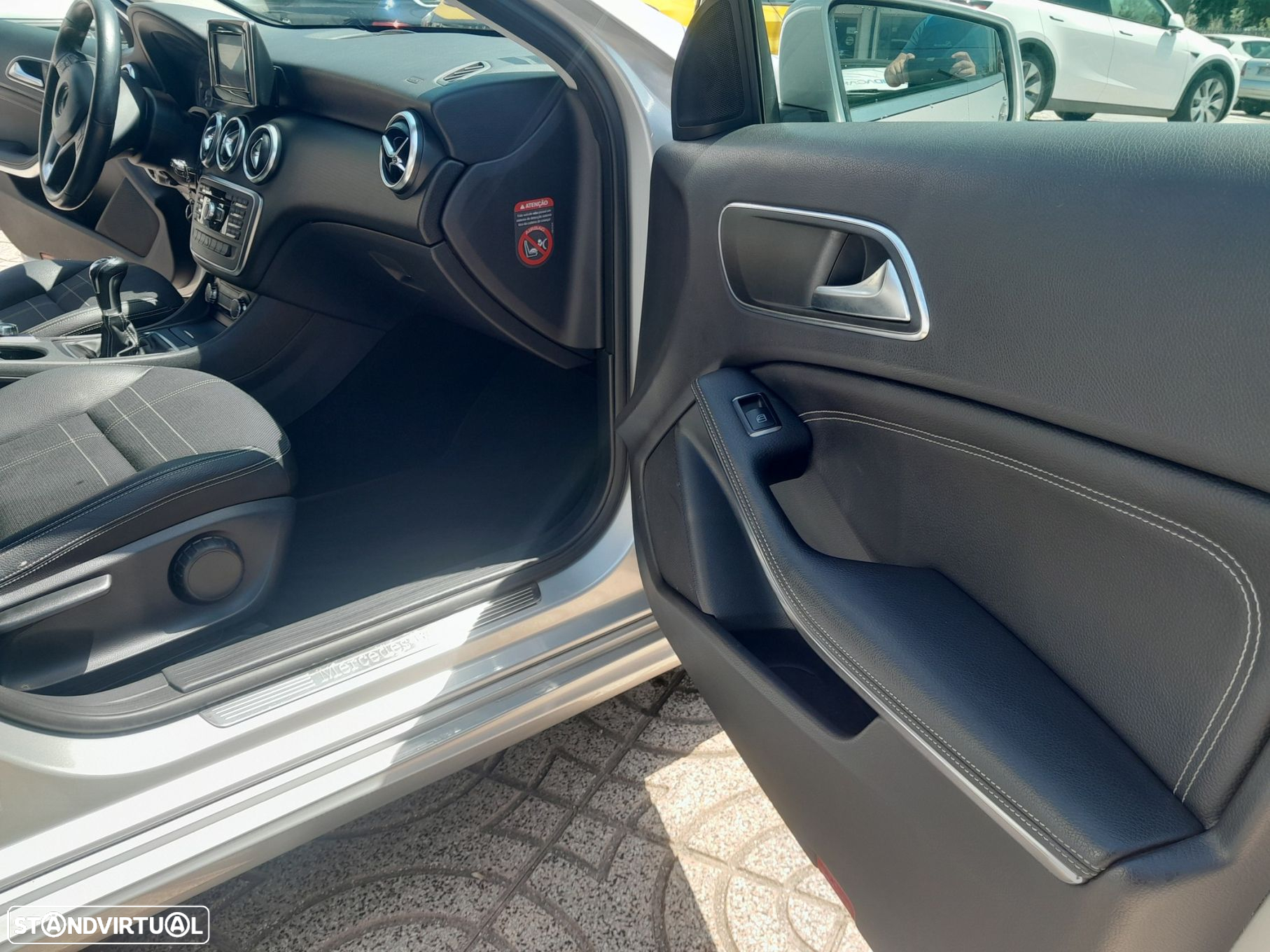 Mercedes-Benz A 180 CDi BE Urban - 37