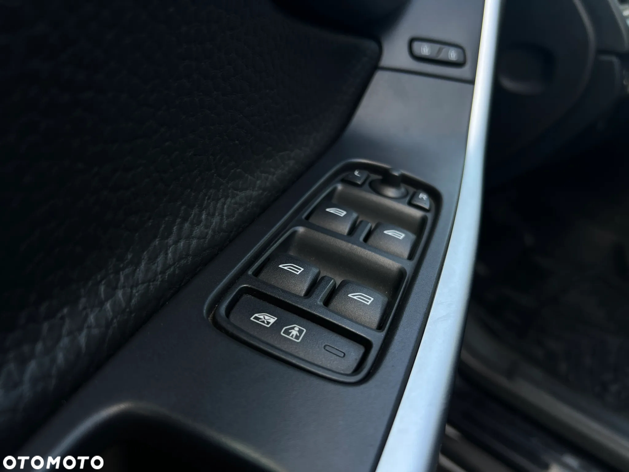 Volvo XC 60 T6 AWD Kinetic - 15