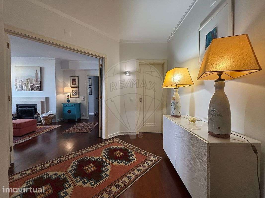 Apartamento T1 para arrendamento - Grande imagem: 2/19