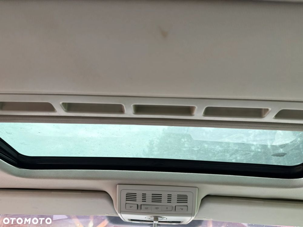 Volkswagen Multivan L1 Highline 4Motion - 30