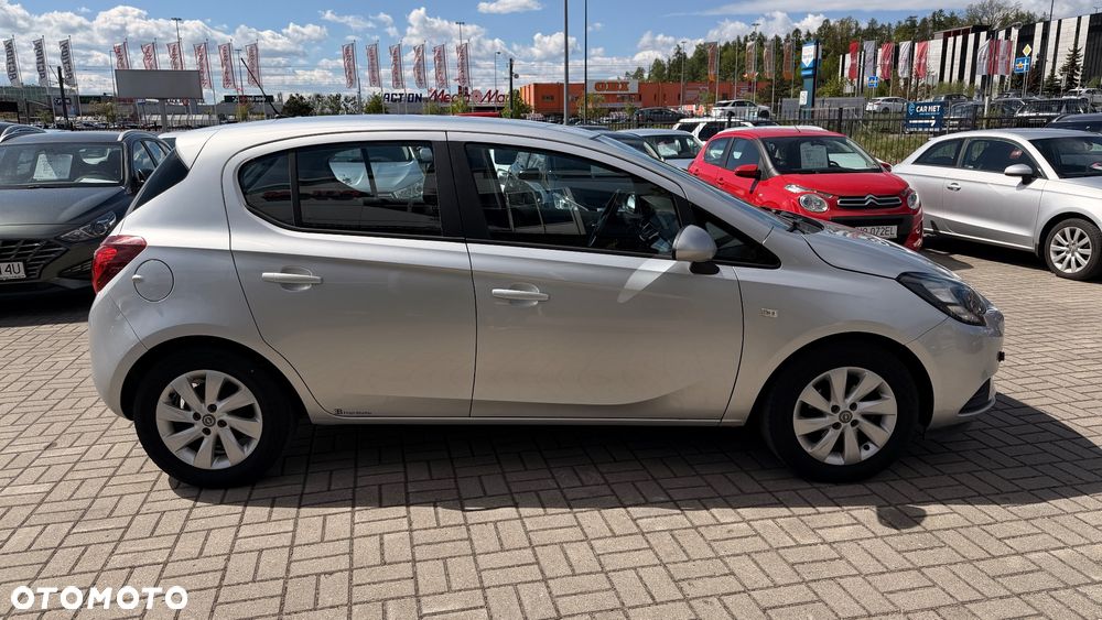 Opel Corsa 1.4 16V Cosmo - 10