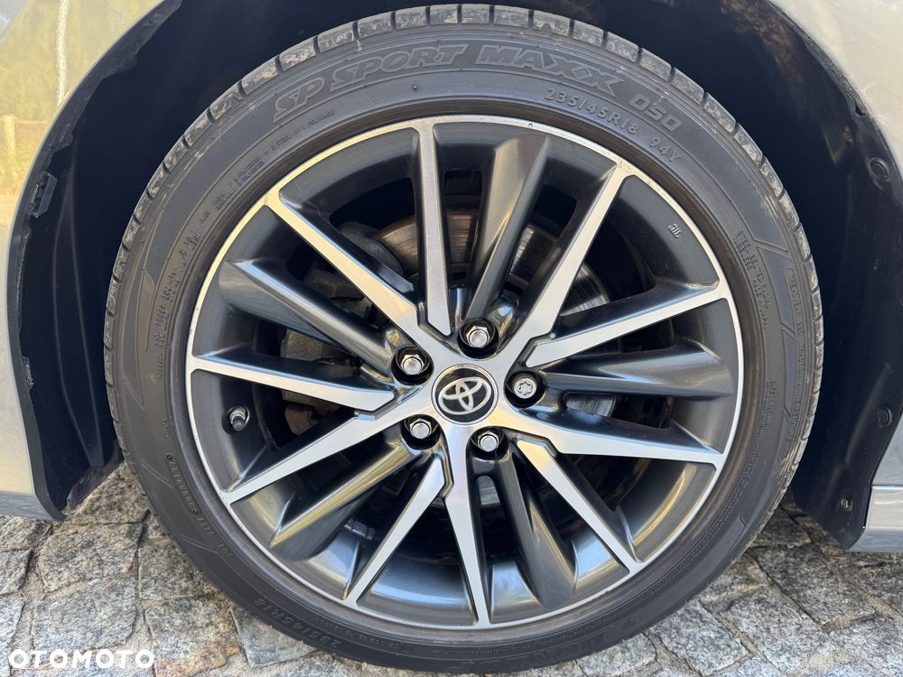 Toyota Camry 2.5 Hybrid Executive CVT - 8