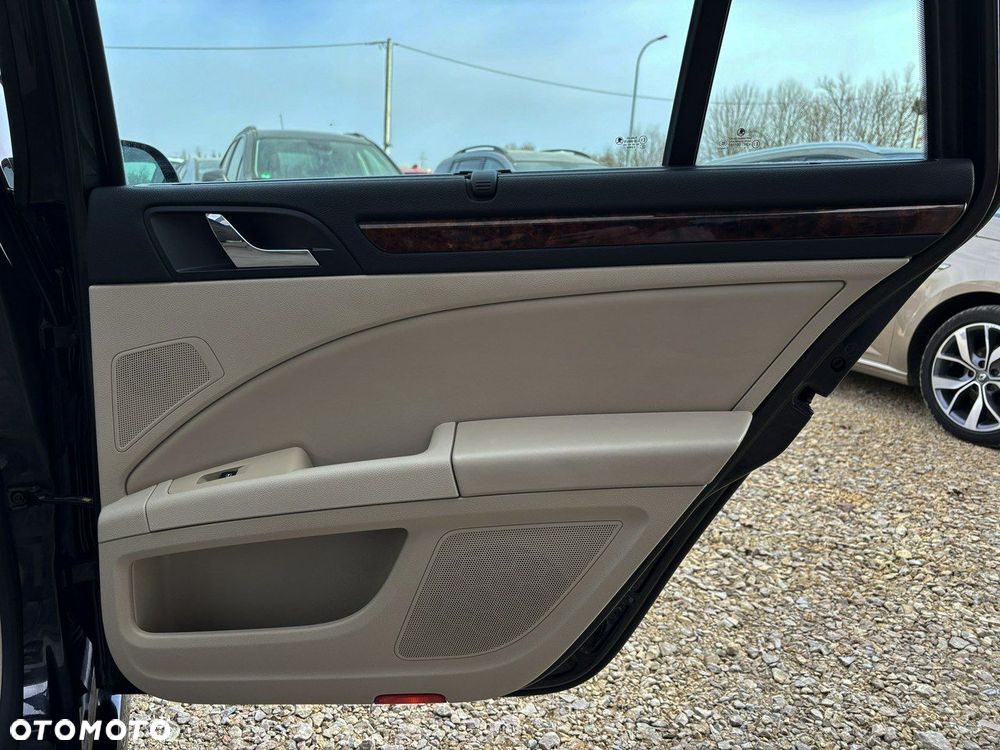 Skoda Superb 2.0 TDI Elegance DSG - 23