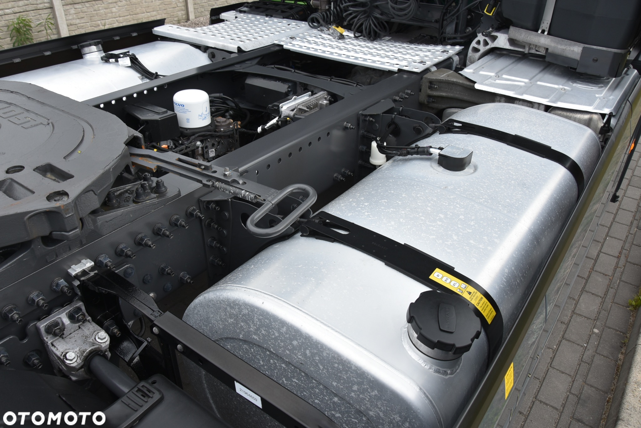 Volvo FH5 500 I-SAVE * XL * BOGATA OPCJA * FULL LED * NAVI  * SERWIS ASO VOLVO * STAN JAK FABRYCZNIE NOWE ! ! ! - 17