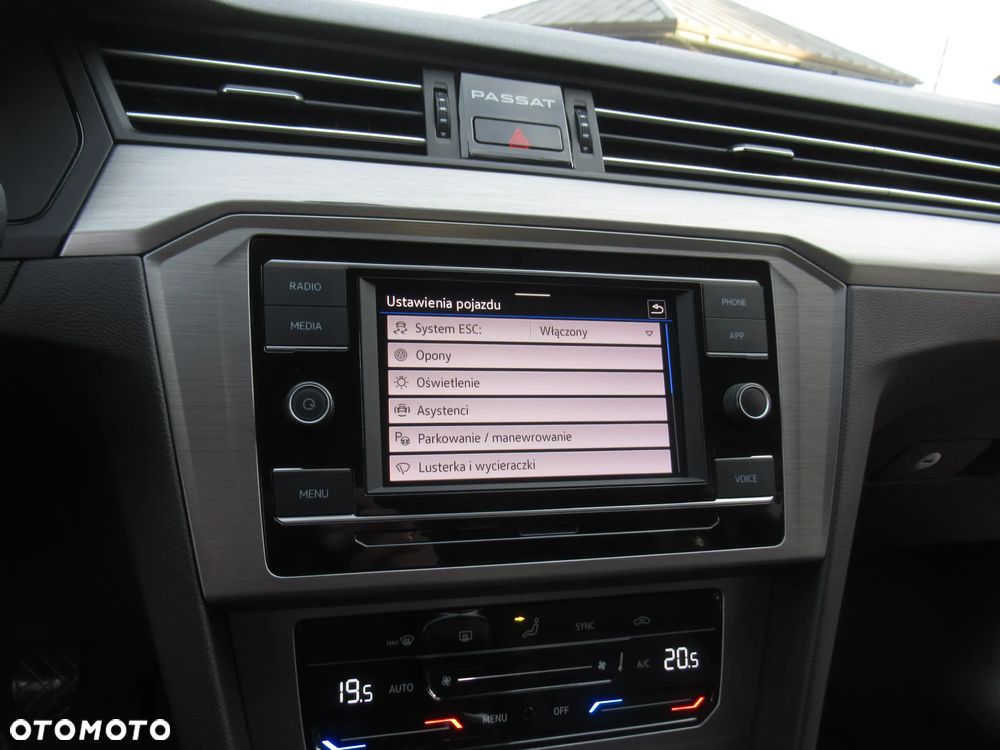 Volkswagen Passat 1.5 TSI EVO Essence - 20